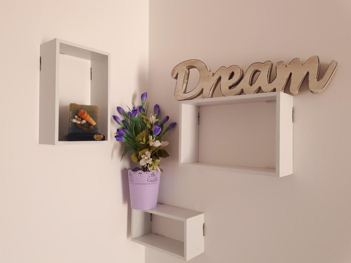 Apartments Bambi ลุน ภายนอก รูปภาพ